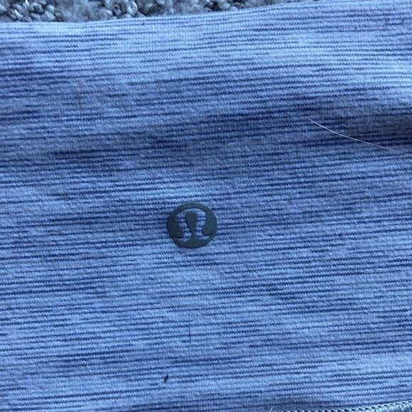 Lululemon - Wunder Under - Luon - Size 4 - Picture 3 of 4